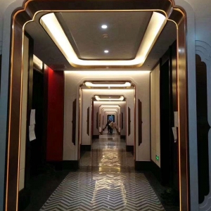 不锈钢酒店装饰
